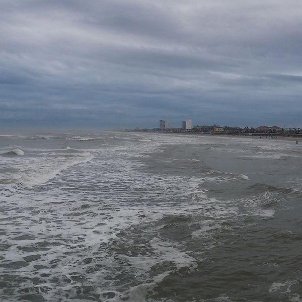 Photo from the 61st Street Fishing Pier